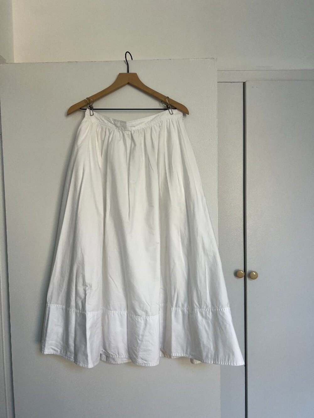 Banana Republic Ariella White Poplin Midi Skirt Size 6